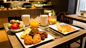 Breakfast area - Best Western Plus Gare Saint Jean (Bordeaux)