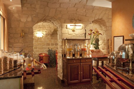 Hotel Duquesne Eiffel - Image 24