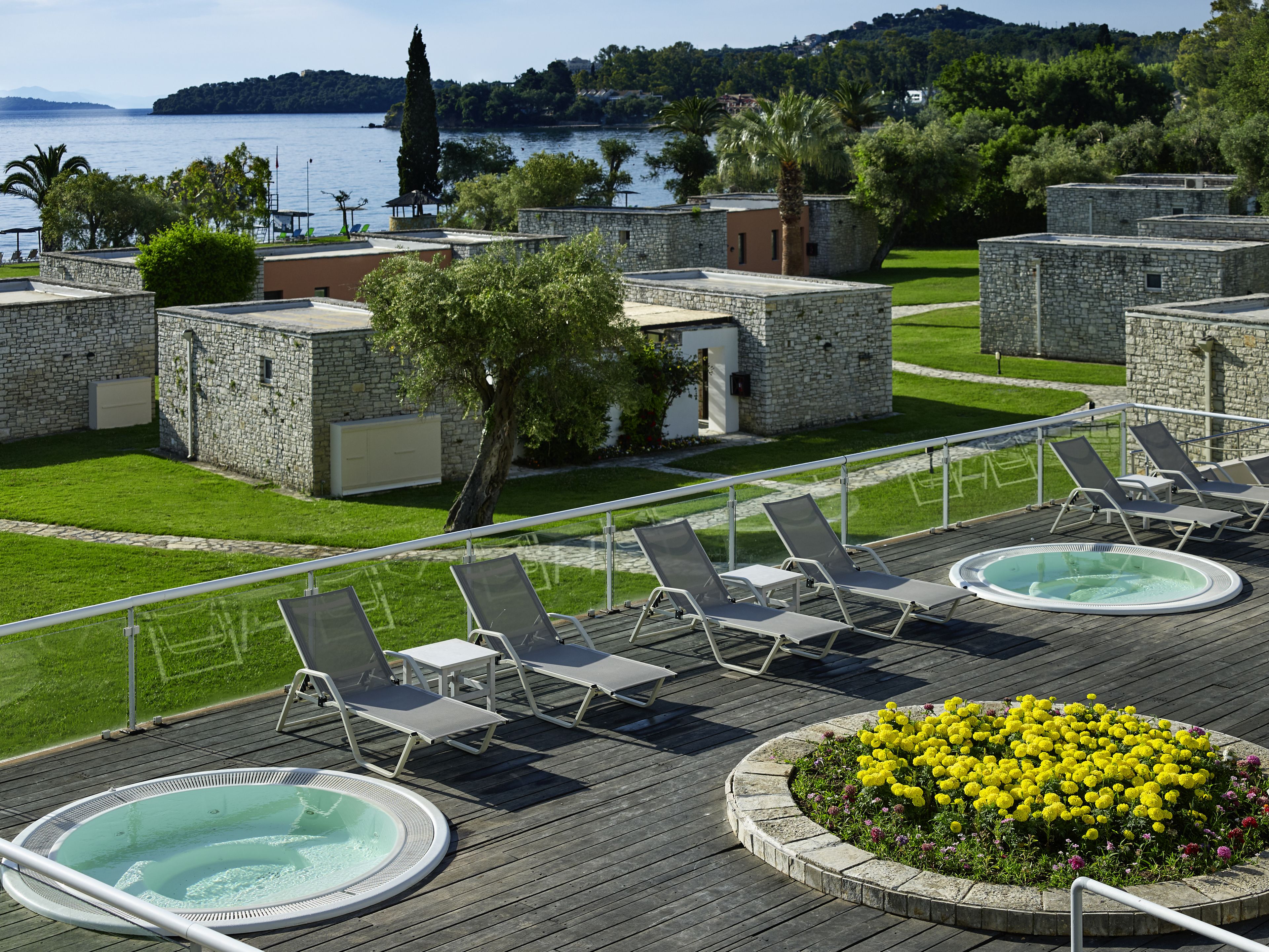 Sundeck
