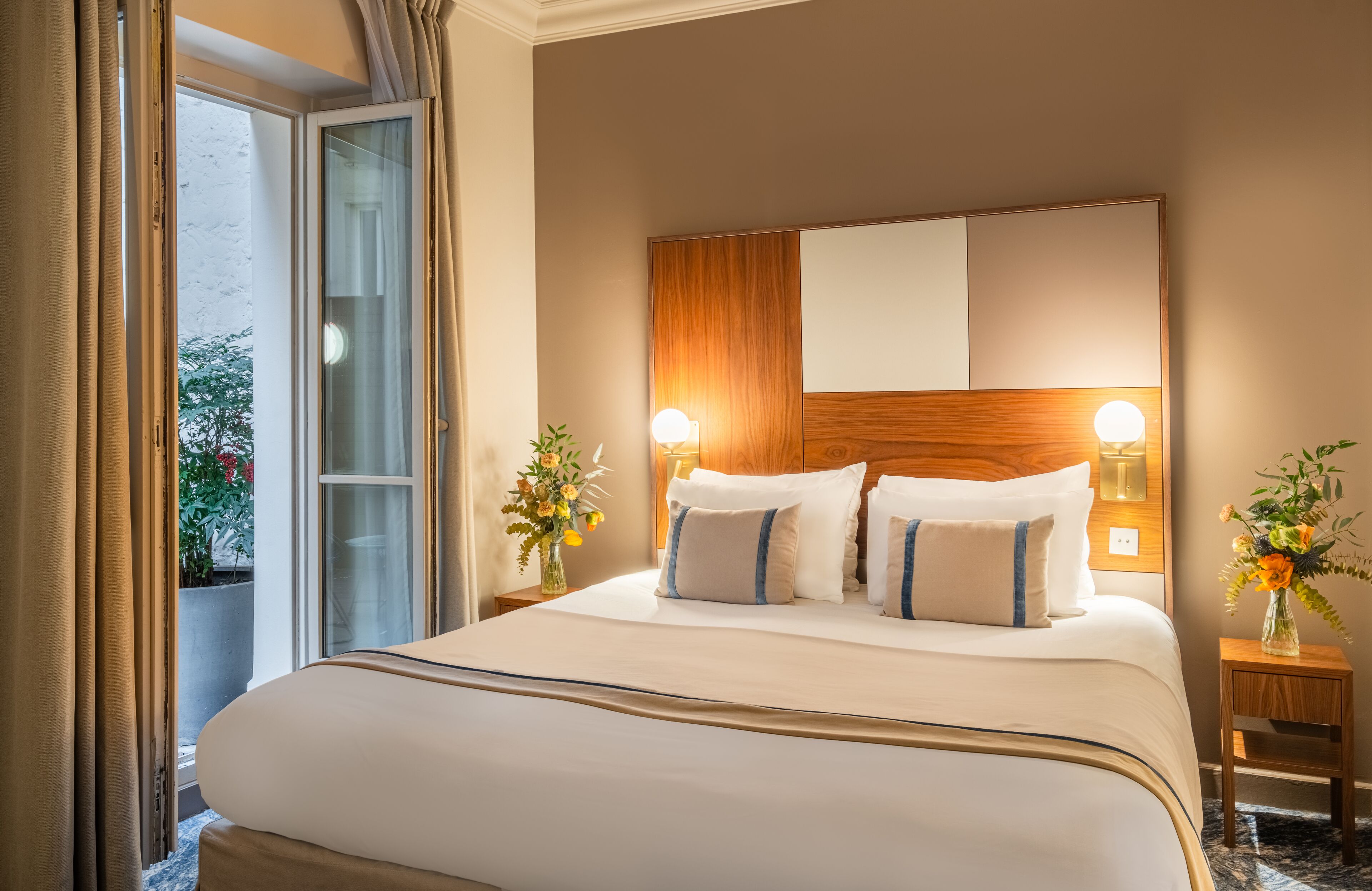 executive room, terrace | premium bedding, in-room safe, desk, blackout curtains