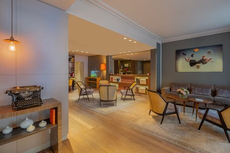 Hotel Le Tourville by Inwood Hotels - Image 4