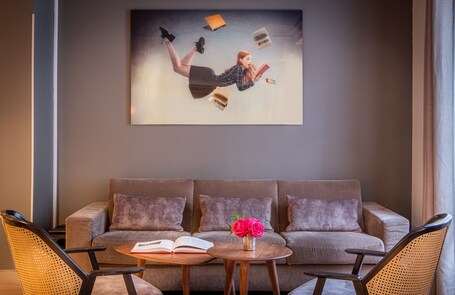 Hotel Le Tourville by Inwood Hotels - Image 40