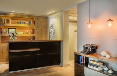 Hotel Le Tourville by Inwood Hotels - Image 14