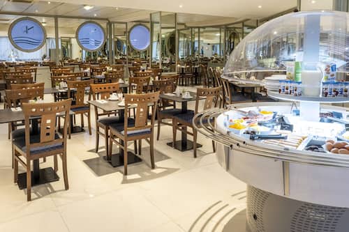 Daily buffet breakfast for a fee
