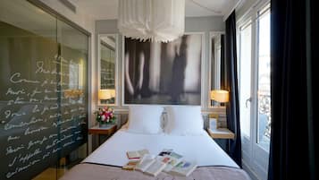 Superior Room, 1 Queen Bed, Non Smoking, Balcony | In-room safe, blackout drapes, soundproofing, iron/ironing board