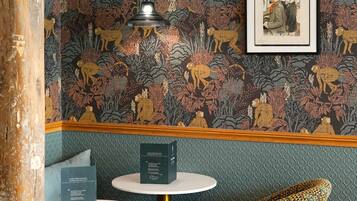 Daily buffet breakfast (EUR 19 per person)