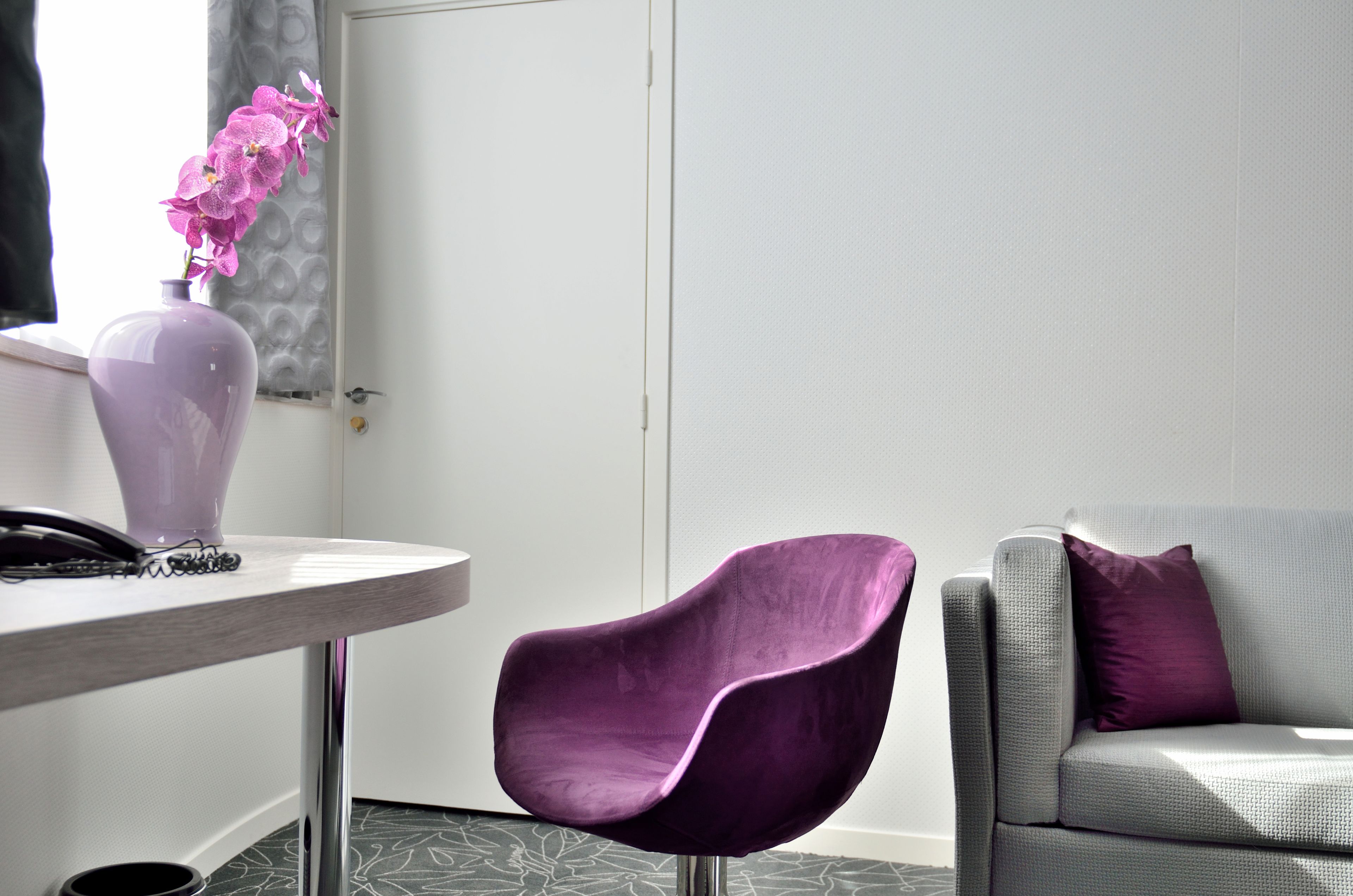 junior suite, garden view | 1 bedroom, minibar, in-room safe, individually decorated