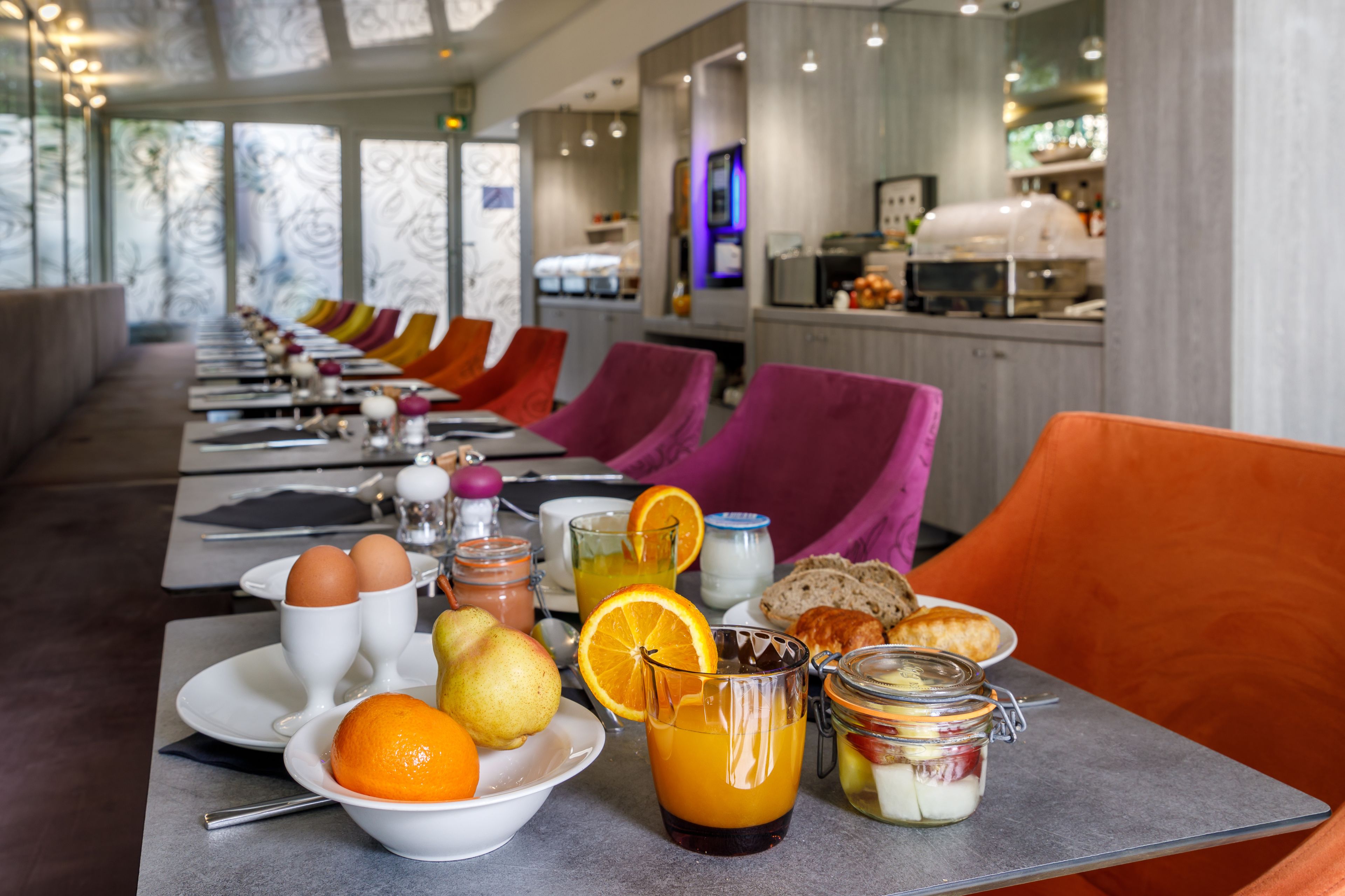 Daily buffet breakfast (EUR 20 per person)