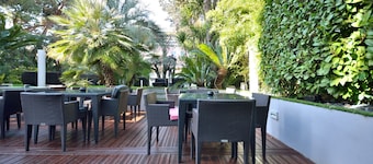 Hotel Cezanne