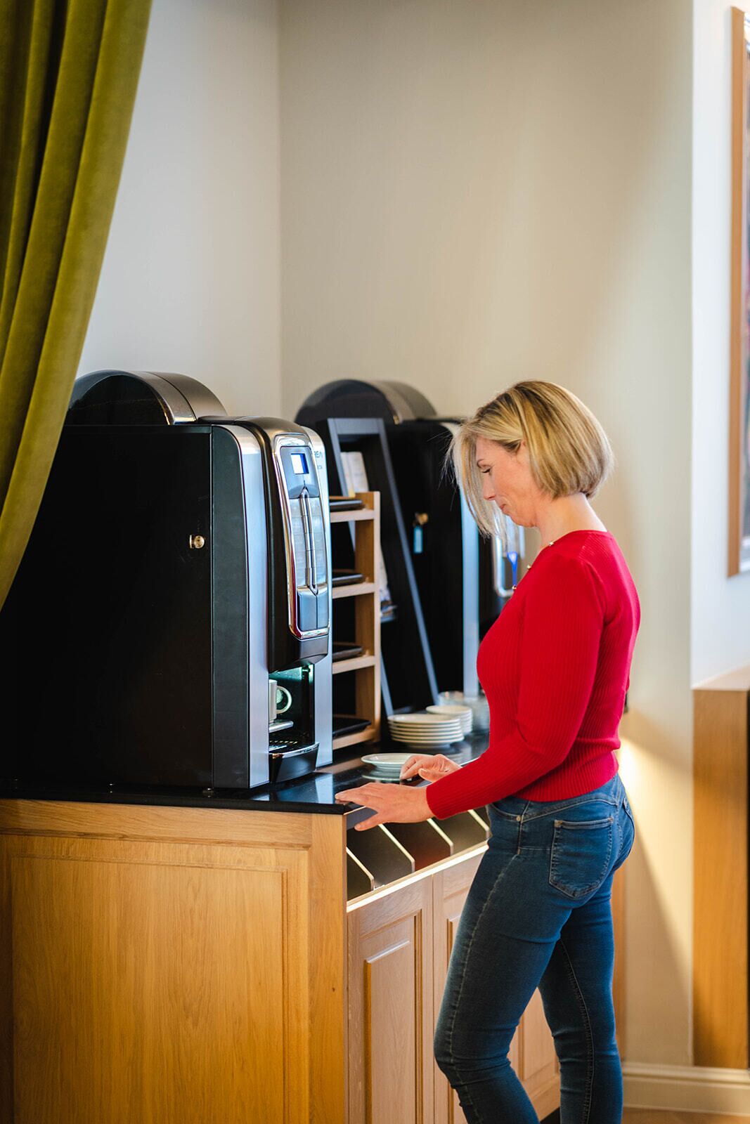 daily buffet breakfast (eur 20 per person)