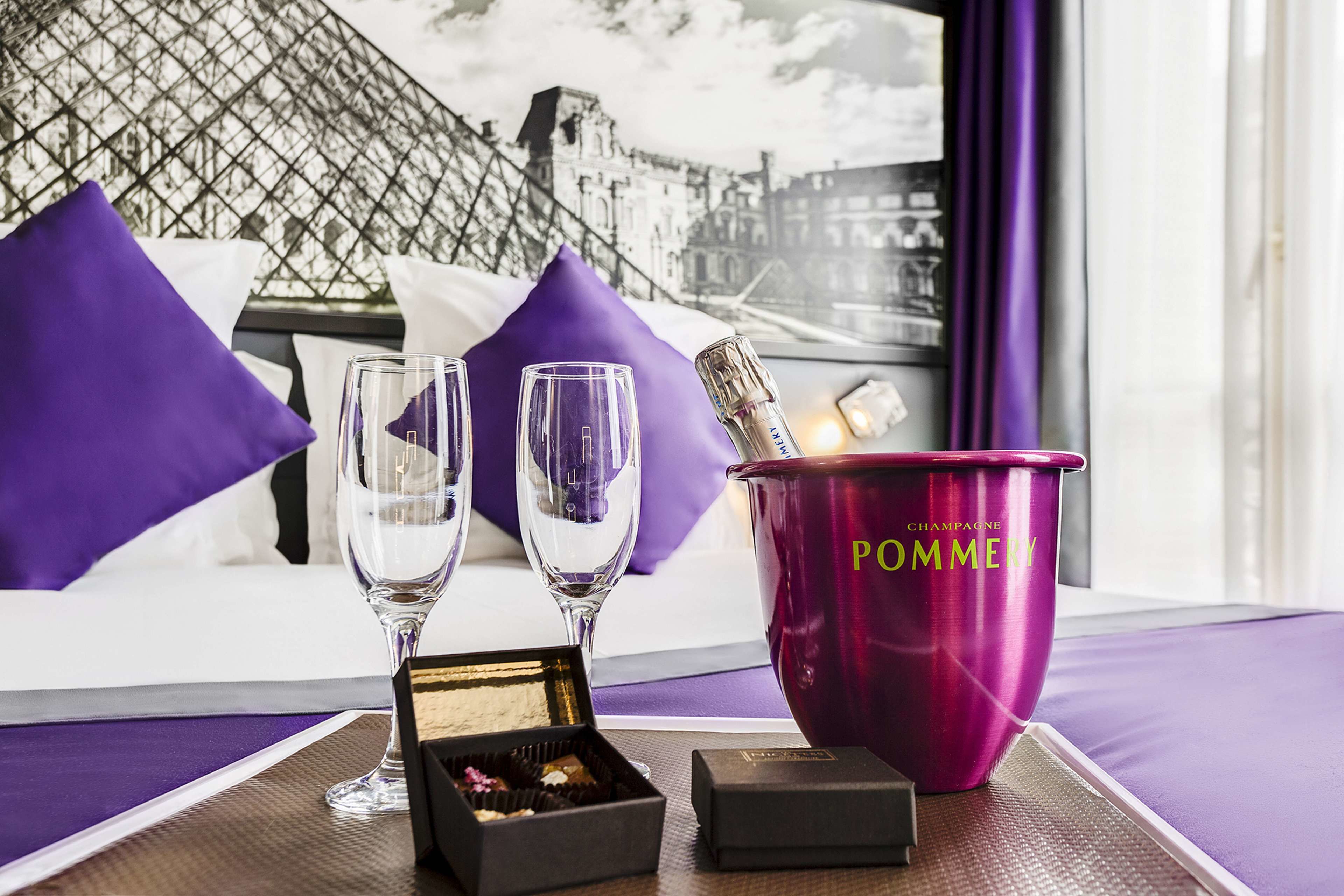 superior room, 1 king bed, non smoking (twin bed on request) | room amenity