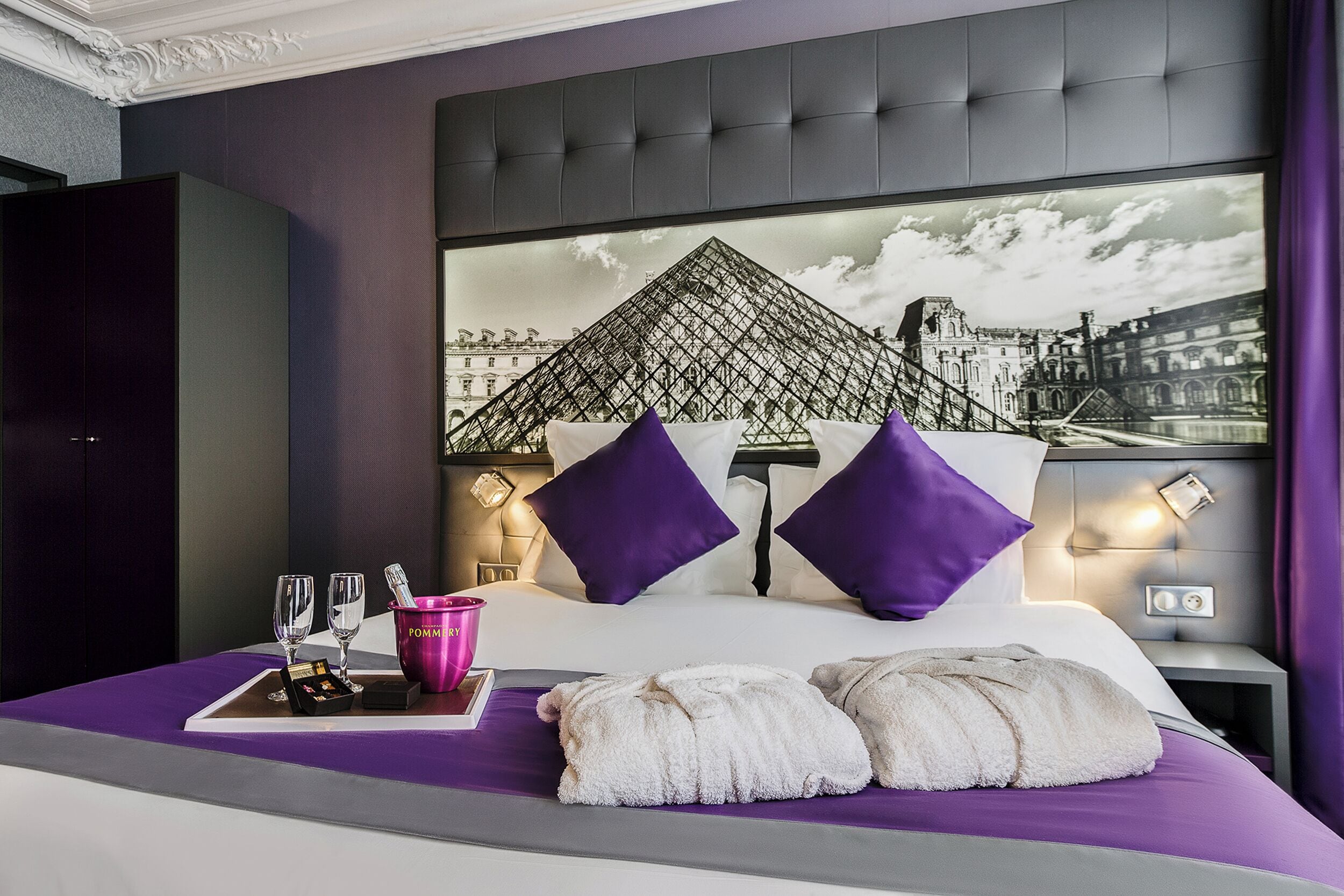 superior room, 1 king bed, non smoking (twin bed on request) | premium bedding, in-room safe, desk, soundproofing