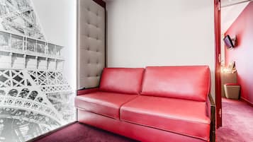 Chambre Familiale, 1 très grand lit, non-fumeurs (Twin bed on request) | Literie de qualité supérieure, coffres-forts dans les chambres, bureau