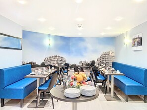 Daily buffet breakfast (EUR 16 per person)