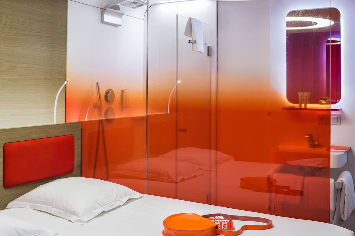 Premium bedding, in-room safe, desk, soundproofing