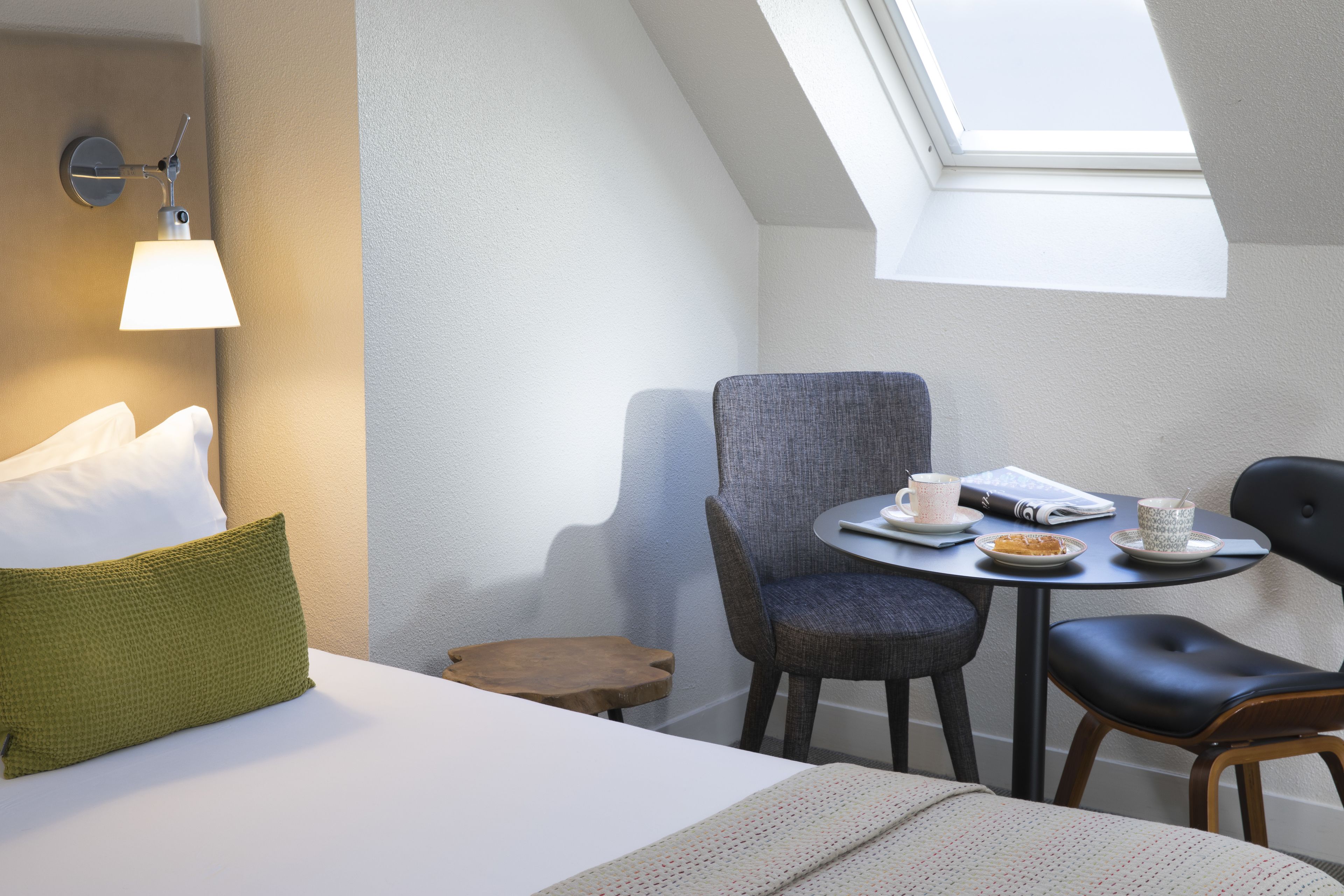 cosy room | premium bedding, in-room safe, individually furnished