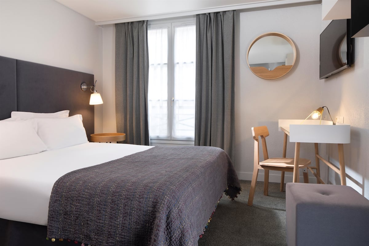 Classic-Doppelzimmer | Hochwertige Bettwaren, Zimmersafe, individuell eingerichtet