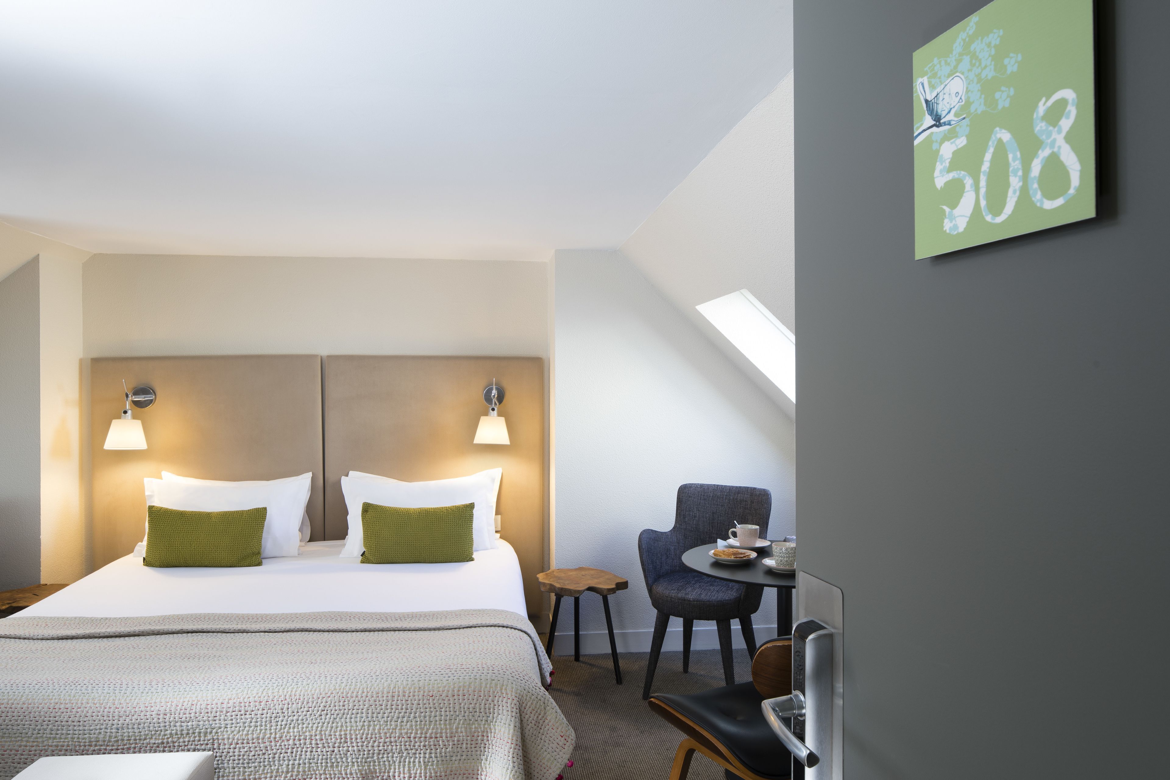 Premium bedding, in-room safe, individually furnished, laptop workspace