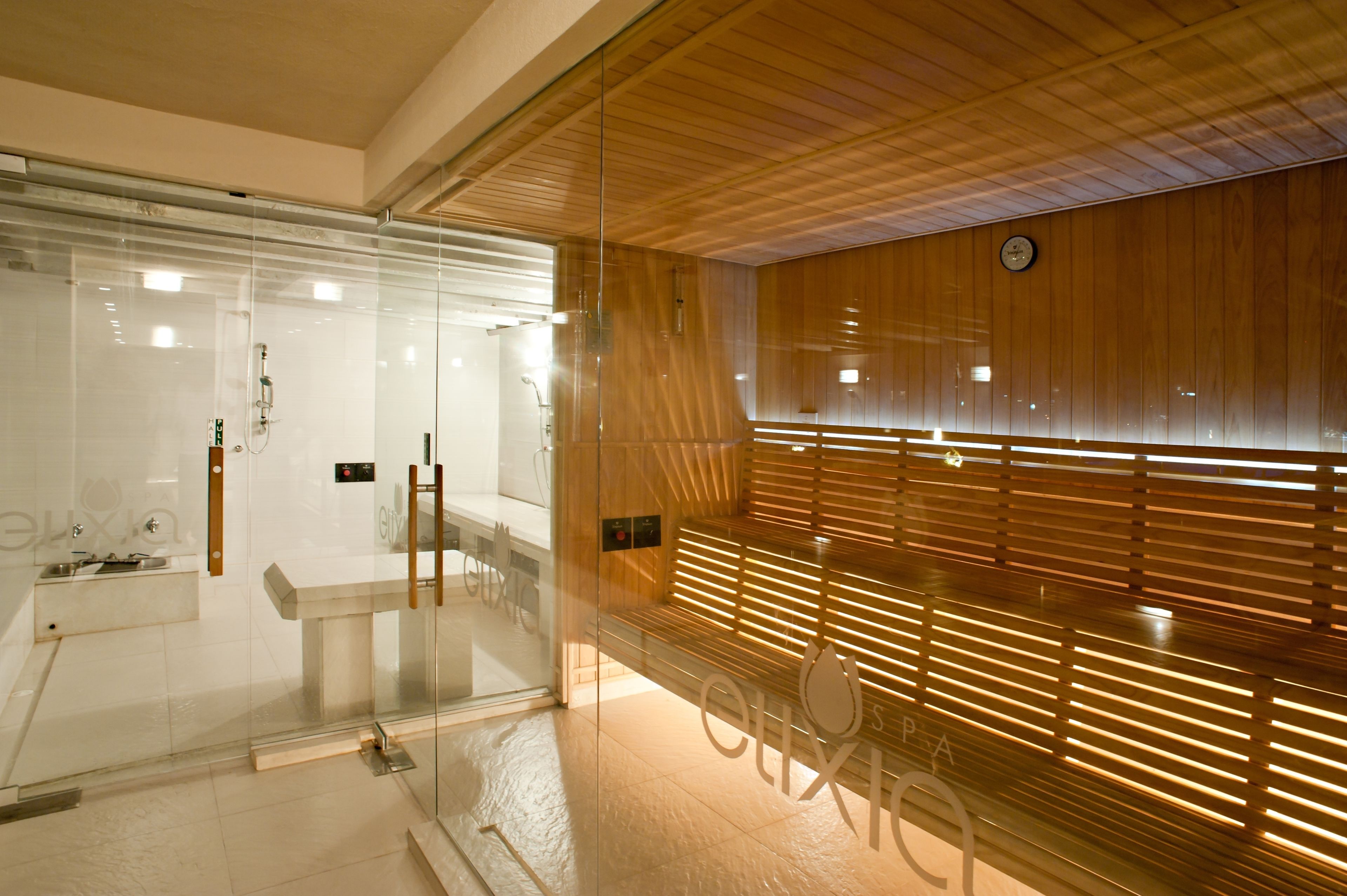 couples treatment room(s), sauna, hot tub, steam room