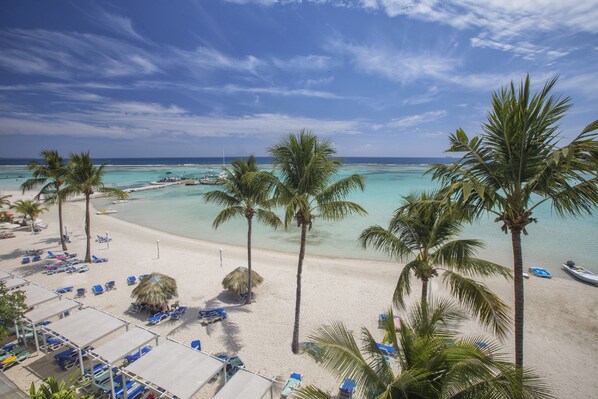 Sporttauchen, Schnorcheln, Windsurfen, Volleyball