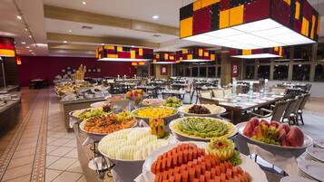 Alimentos y bebidas