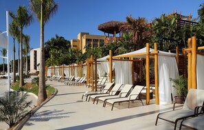 Sundeck