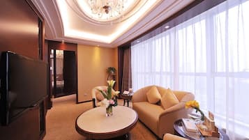 Suite ejecutiva | 1 dormitorio, ropa de cama de alta calidad, edredones de plumas