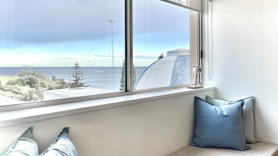Coogee Sands Hotel and Apartments