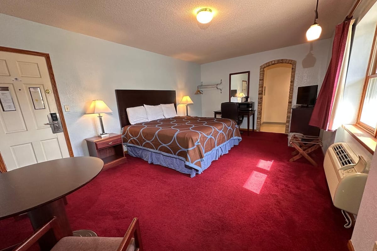 Deluxe Room | Room amenity