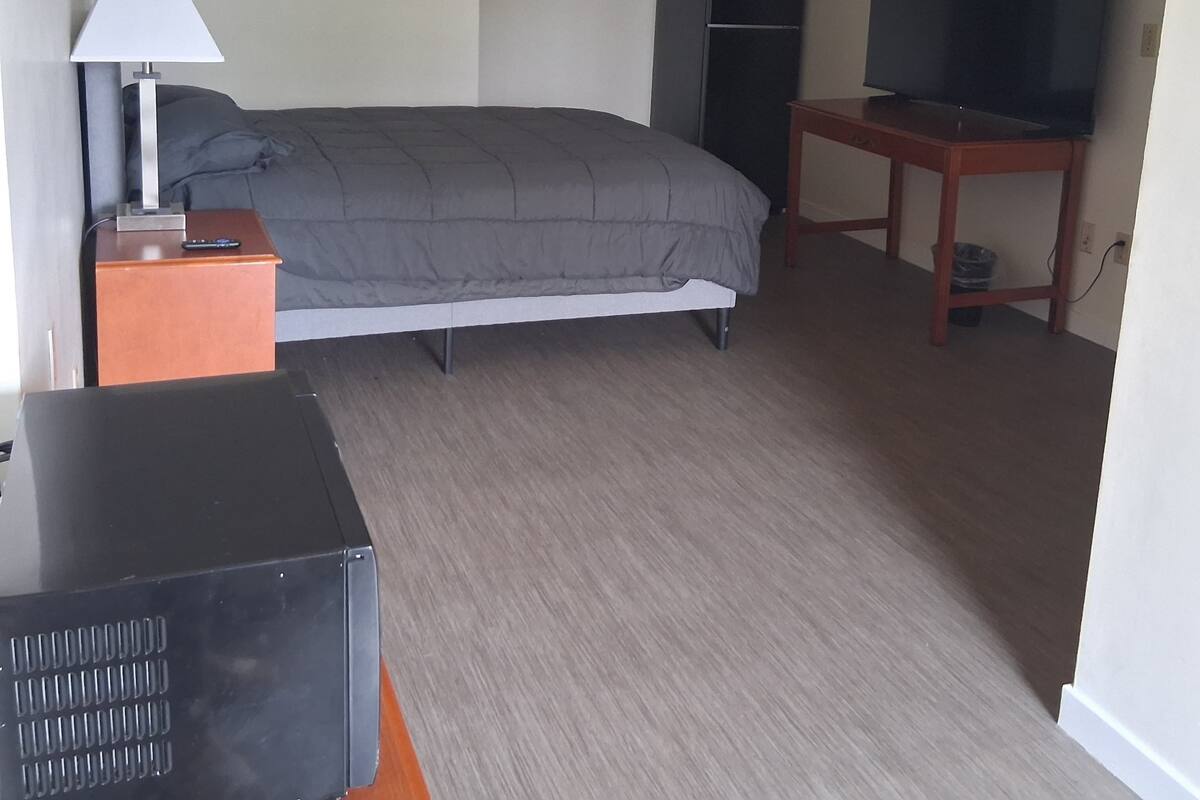 Classic Single Room