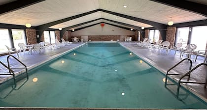AmeriVu Inn and Suites - St. Croix Falls