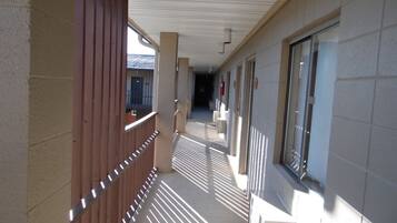 Ubetjent parkering (inkludert)