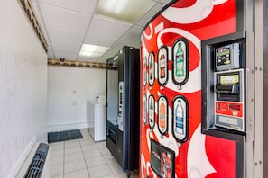 Vending machine - Motel 6 El Paso, TX - West (El Paso)