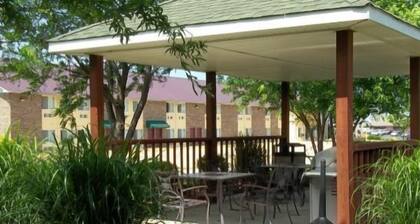 InTown Suites Extended Stay Bowling Green