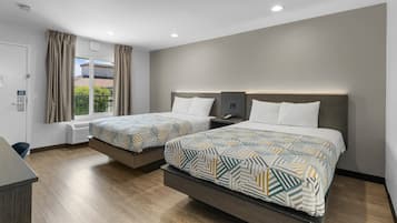 Blackout drapes, free WiFi, bed sheets