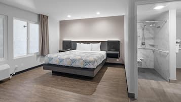 Blackout curtains, free WiFi, bed sheets
