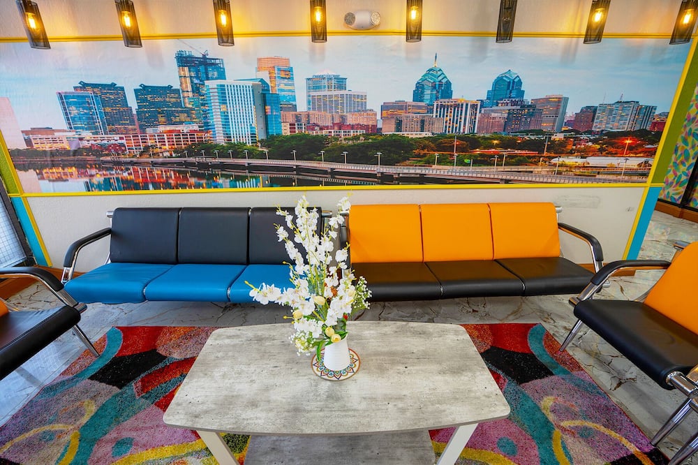 Philly Inn & Suites