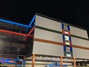 Front of property - Philly Inn & Suites (Philadelphia)