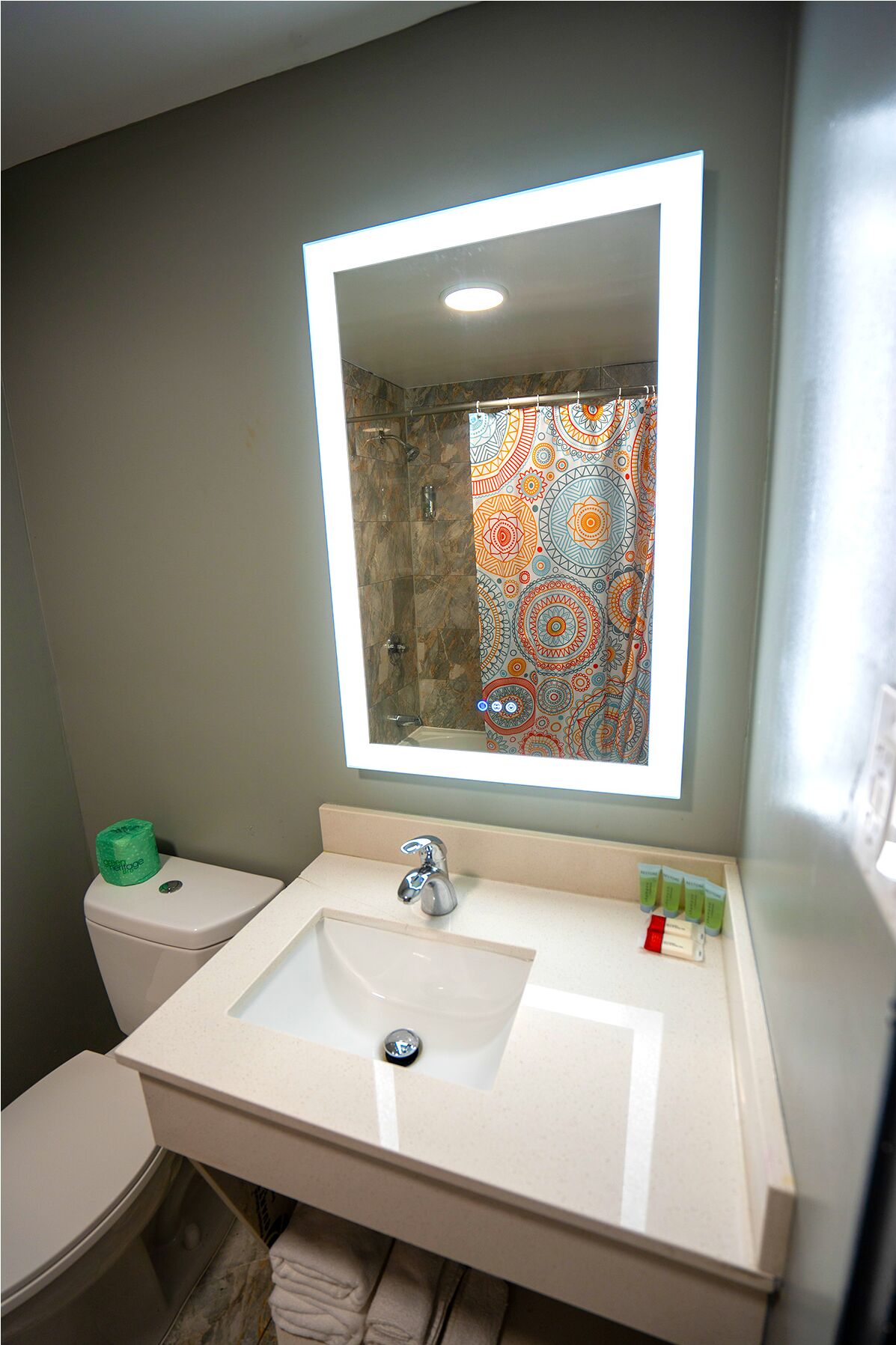 Foto - Philly Inn & Suites