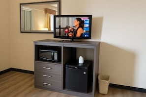 43-inch TV with digital channels