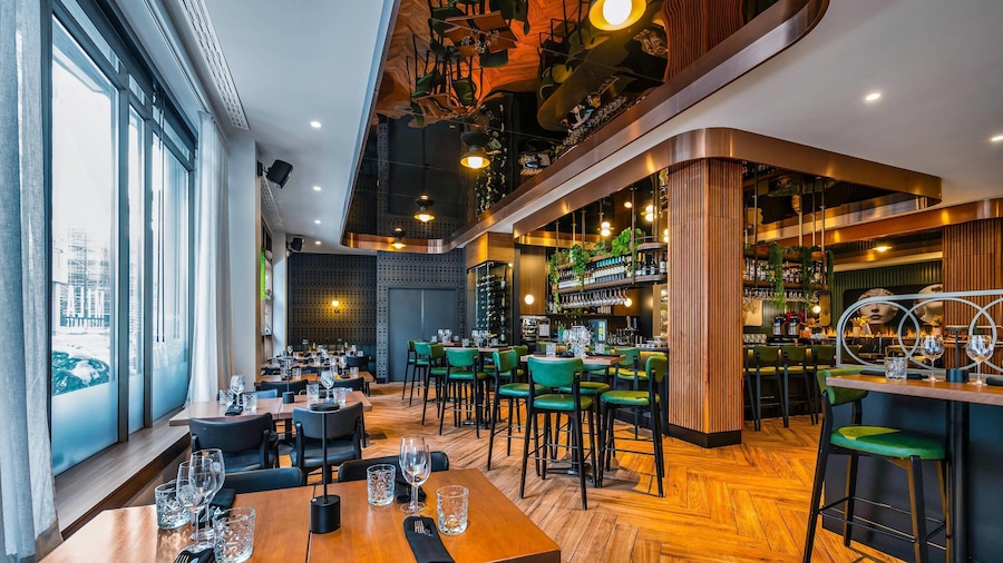 Hotel Royal William, an Ascend Collection Hotel