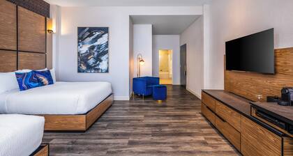 Hotel Royal William, an Ascend Collection Hotel