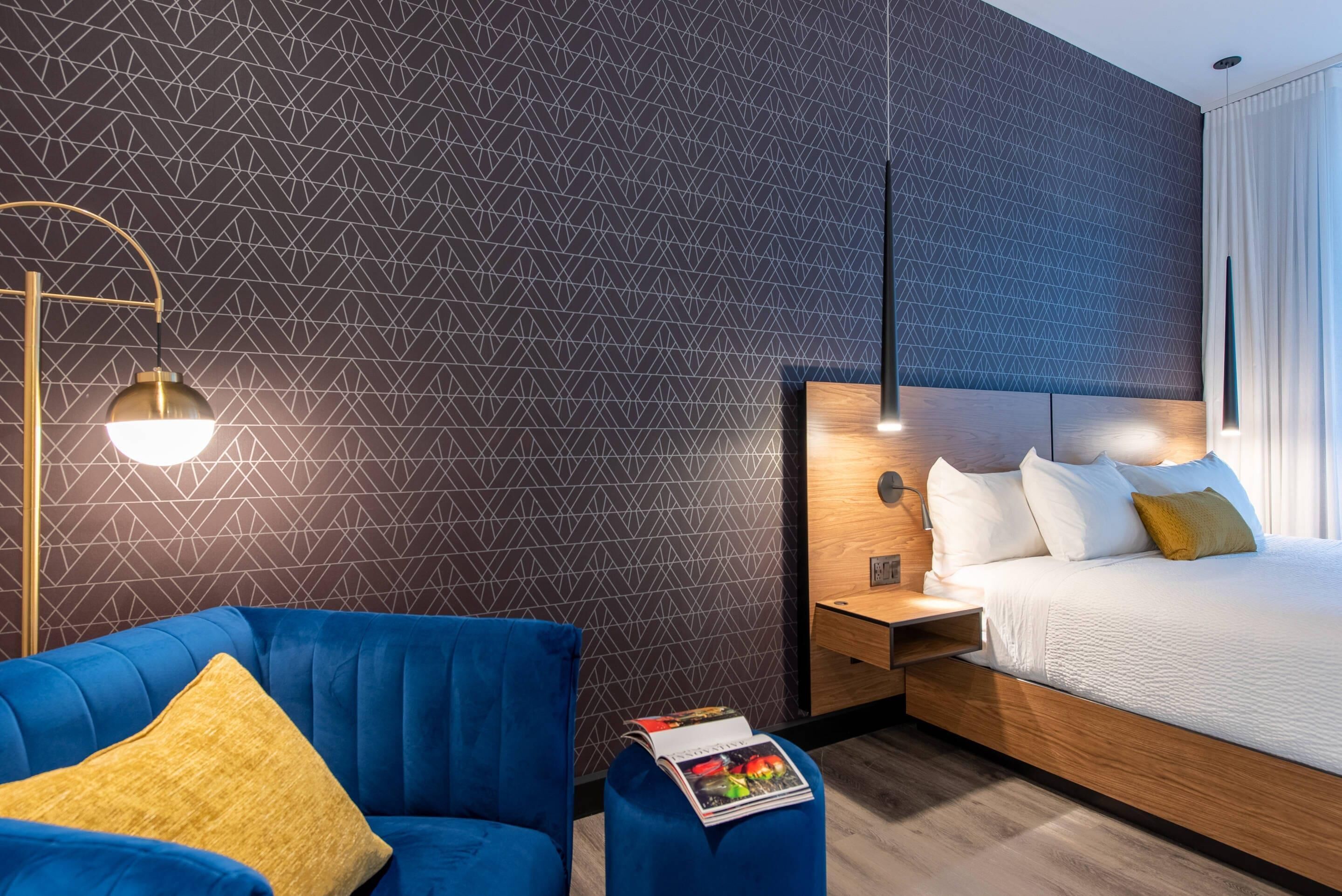 Premium bedding, in-room safe, desk, laptop workspace