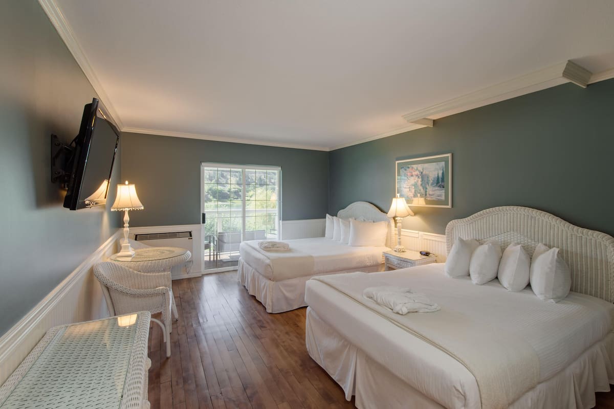 Standard Room, 2 Queen Beds, River View | Premium bedding, individually decorated, blackout drapes, soundproofing