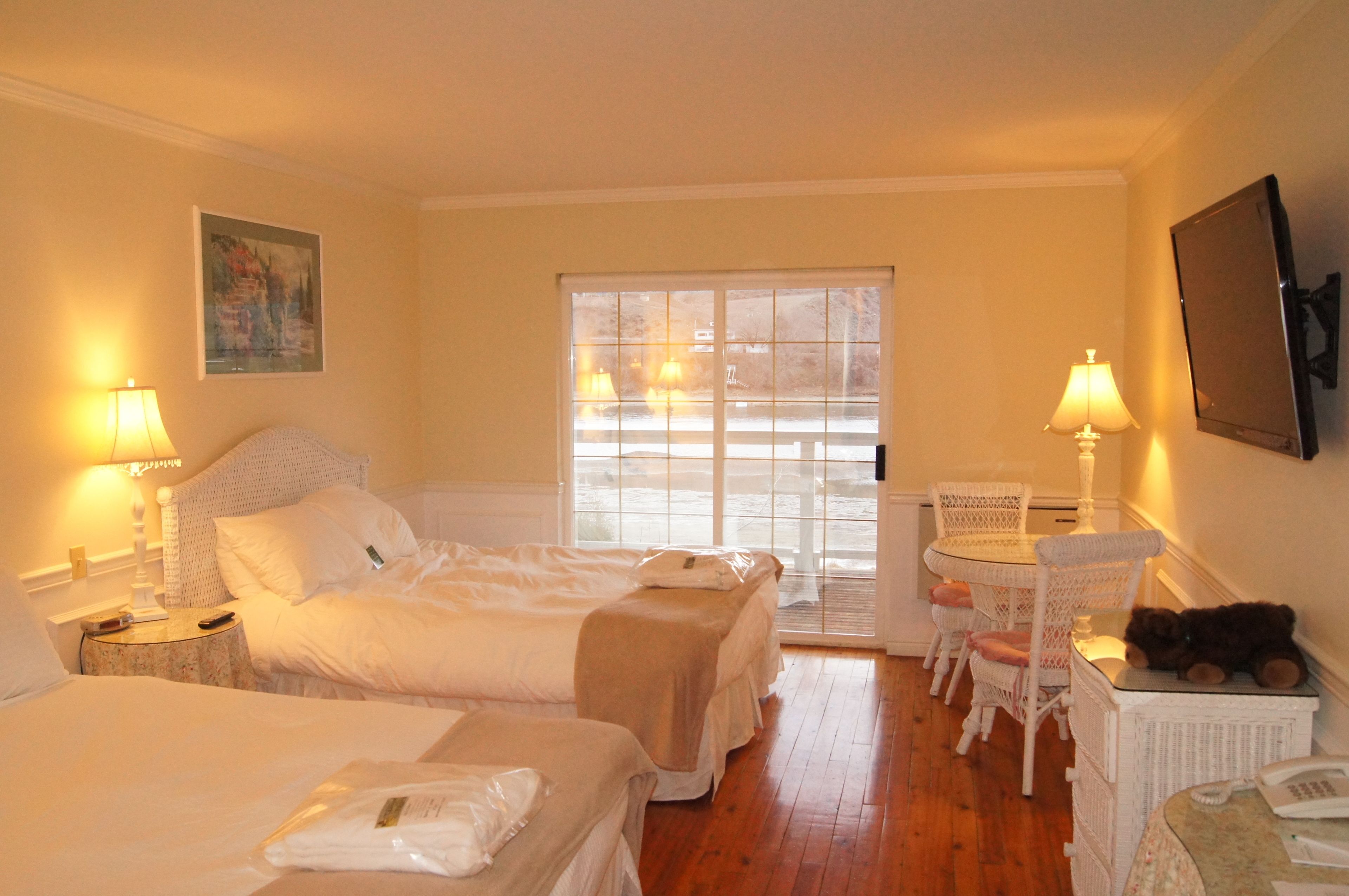 premium bedding, individually decorated, blackout curtains