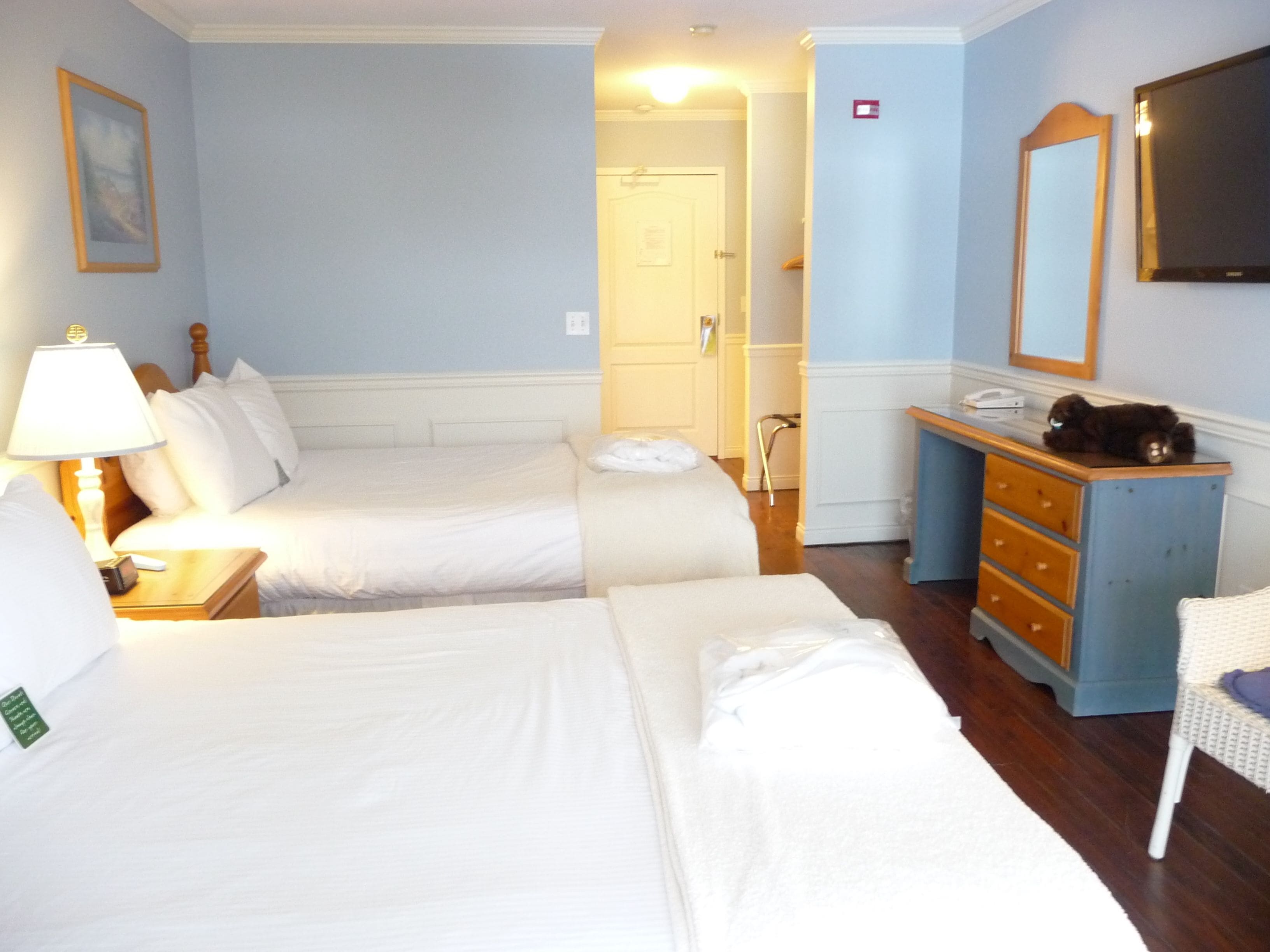 standard room, mountain view | premium bedding, individually decorated, blackout curtains