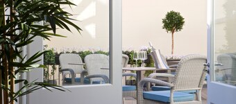 54 Queens Gate Hotel