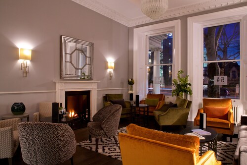 54 Queens Gate Hotel