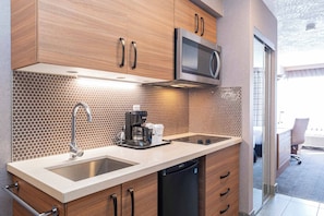 Standard Suite, 2 Double Beds, Sofa Bed, Kitchenette | Private kitchenette