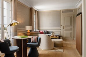 Panoramic Suite | Premium bedding, Select Comfort beds, minibar, in-room safe